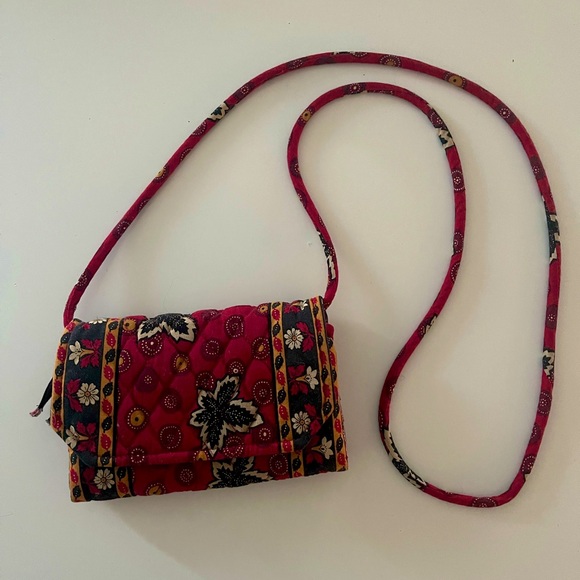 Vera Bradley Handbags - Vera Bradley - TriFold clutch - vintage clutch wallet crossbody